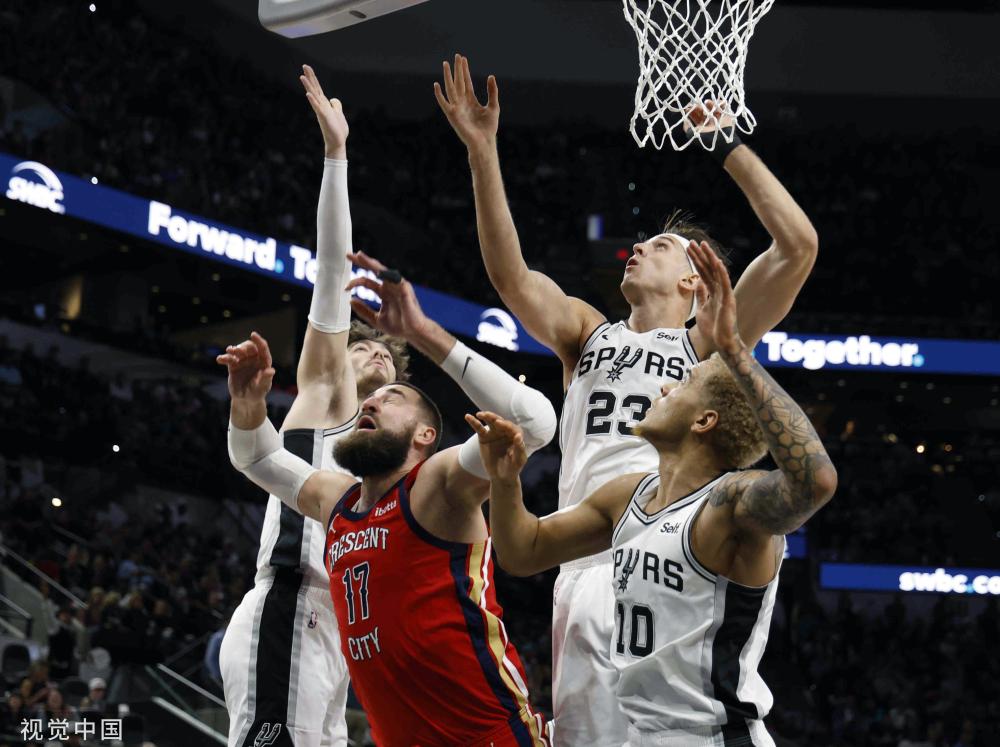 铃木彩艳对 铃木彩艳对